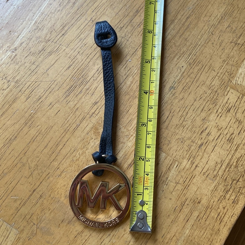 MICHAEL KORS Gold Handbag Charm MK Logo Leather Stitched Strap